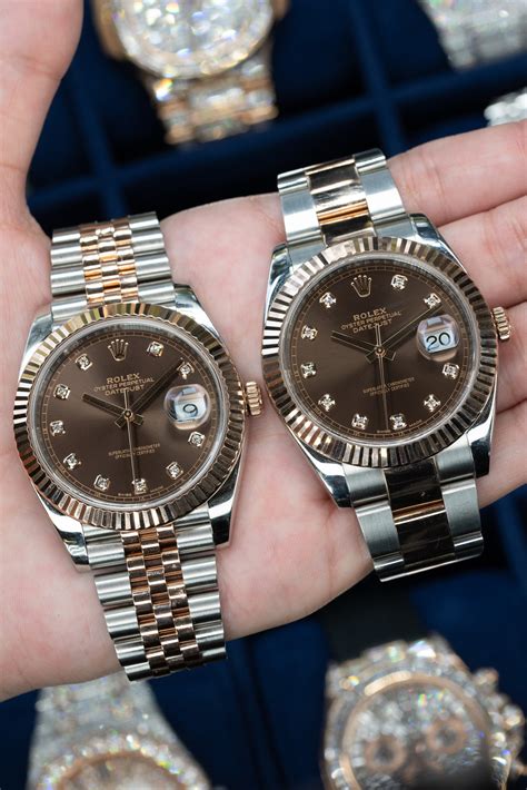 gold rolex oyster band|rolex jubilee vs oyster.